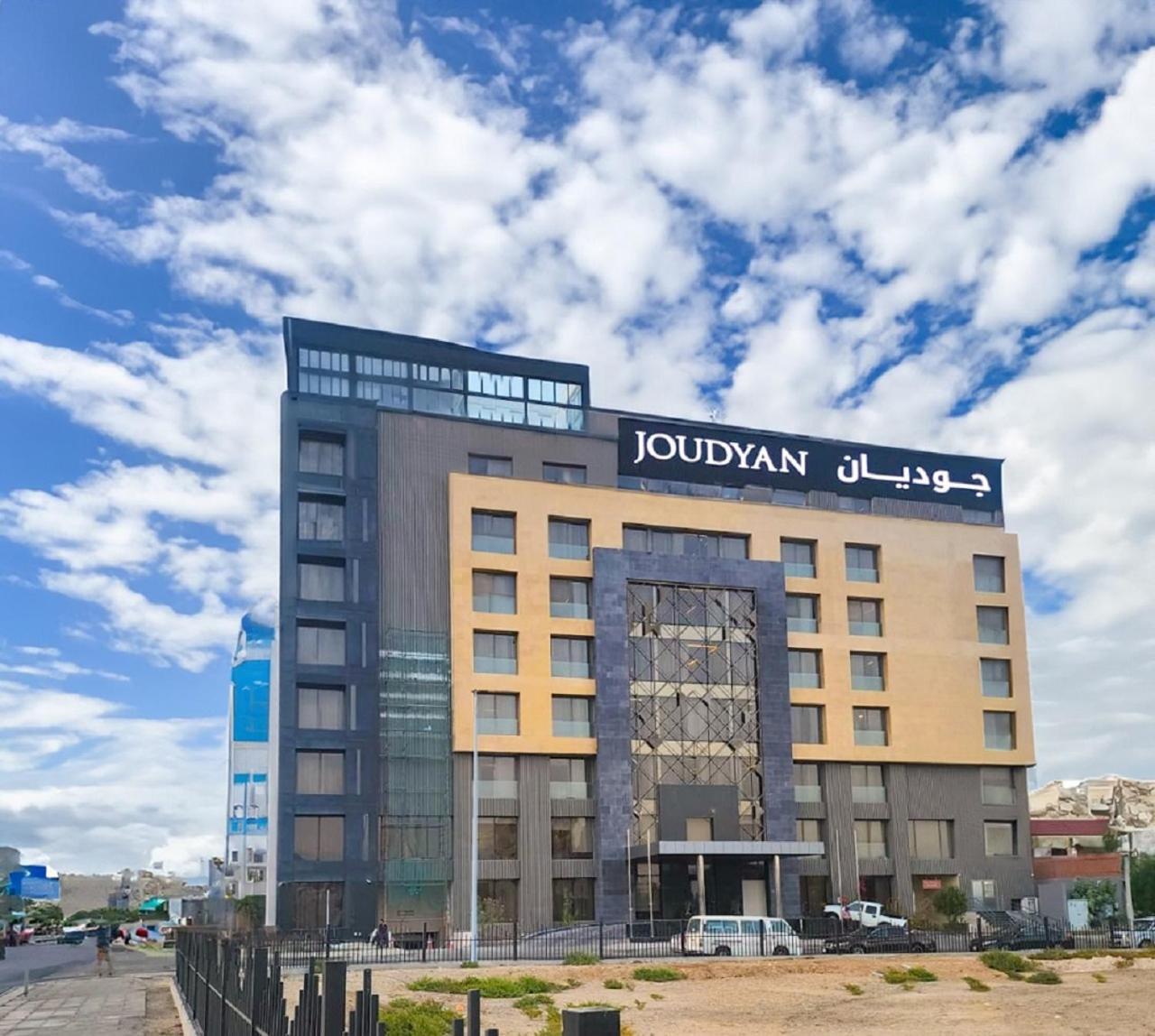 Joudyan King Road Jeddah By Elafجوديان طريق الملك جدة Hotel Ngoại thất bức ảnh